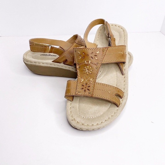 Cobbie Cuddlers Tan Leather Sandal Shoes Sz 8.5 W Hook And Loop Womens Comfort - Picture 1 of 10